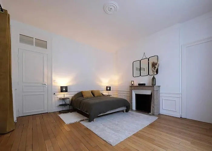 Апартаменты Les Cles Du Chapitre - Hypercentre Cathedrale Реймс