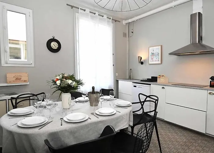 Les Cles Du Chapitre - Hypercentre Cathedrale