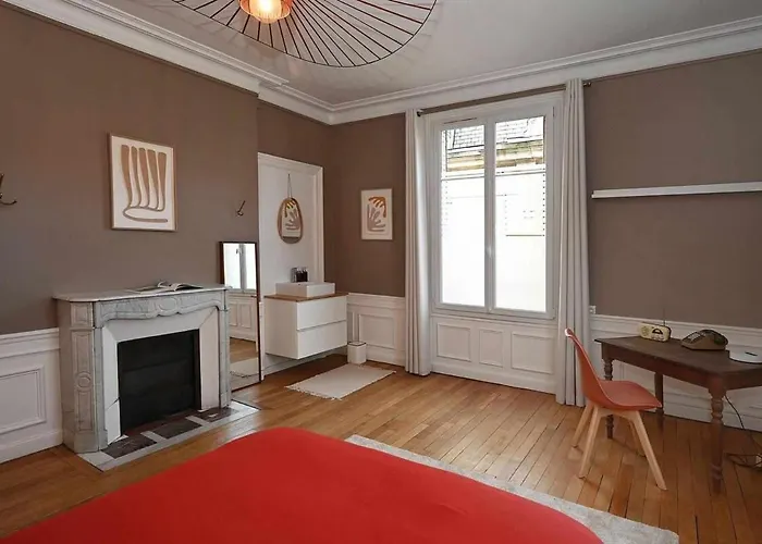 Les Cles Du Chapitre - Hypercentre Cathedrale Реймс