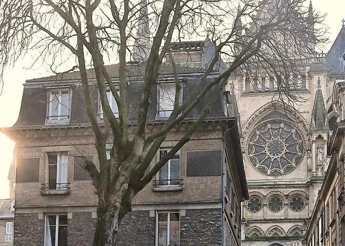 Les Cles Du Chapitre - Hypercentre Cathedrale Реймс